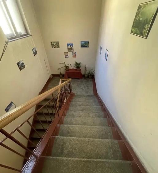 Apartament cu 2 camere decomandat în Petros