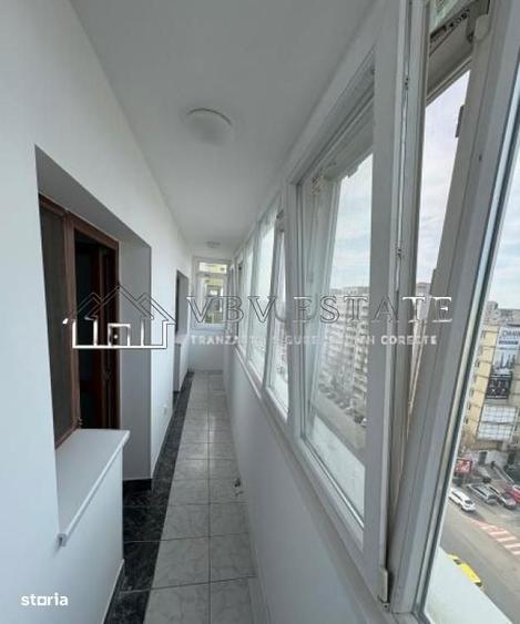 Apartament cu 3 camere semidecomandat, mobilat în 13 Septembrie
