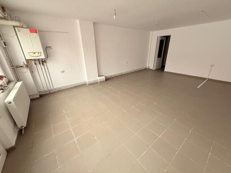 Apartament cu 2 camere semidecomandat în Bartolomeu