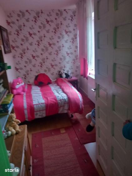 Casă cu 4 camere cu Teren 350 Mp în Ceuaș