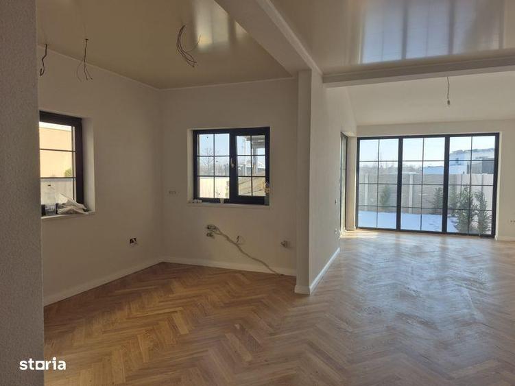 Casă cu 4 camere cu Teren 130 Mp în Braytim