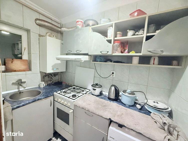 Apartament cu 3 camere, mobilat în Militari — fotografia 1