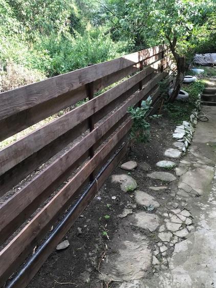 Casă cu 3 camere în Gura Teghii