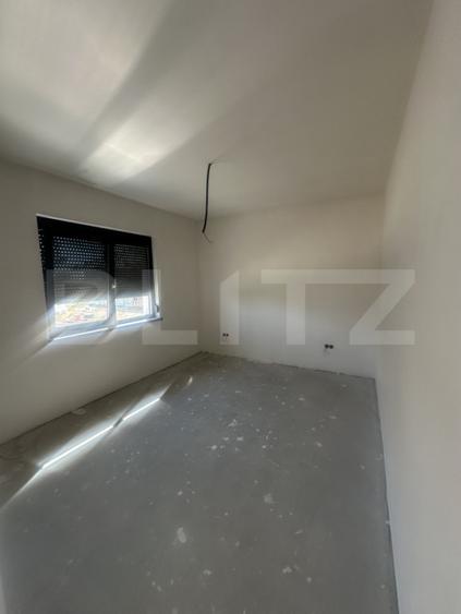 Casă cu 4 camere cu Teren 350 Mp în Odoreu