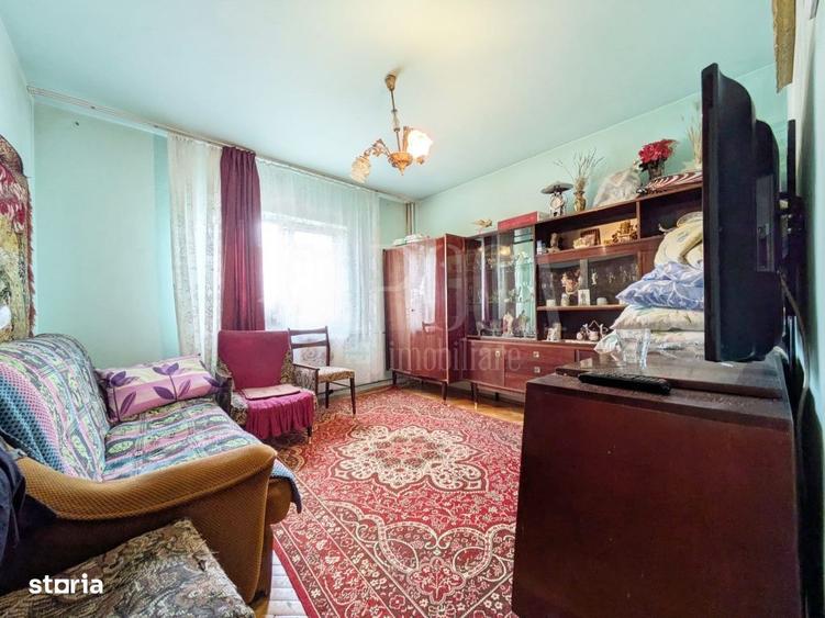 Apartament cu 3 camere decomandat în Iosia