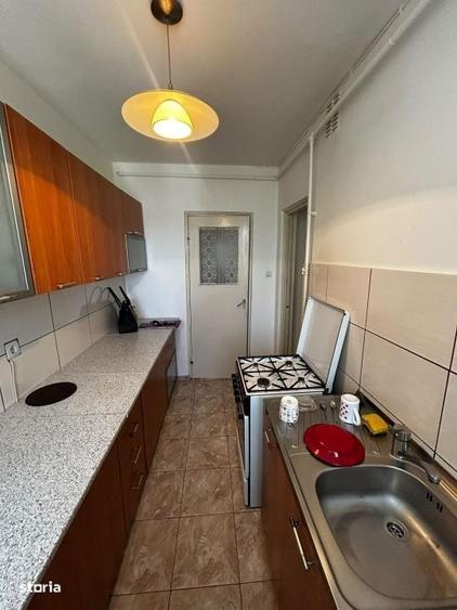 Apartament cu 2 camere decomandat în Traian