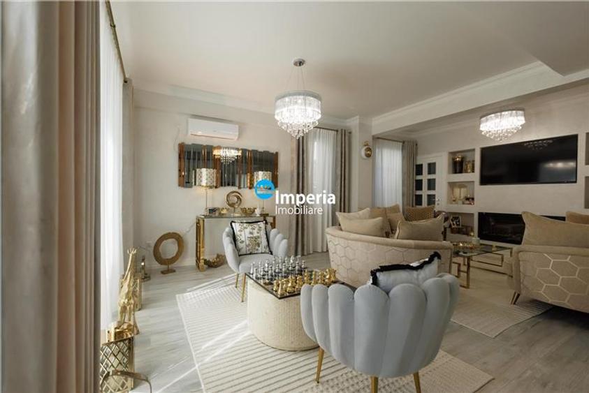 Casă individuală cu 10 camere cu Teren 500 Mp în Copou