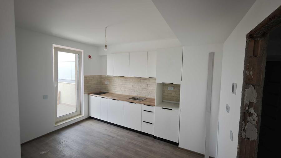 Apartament cu 2 camere semidecomandat în Copou