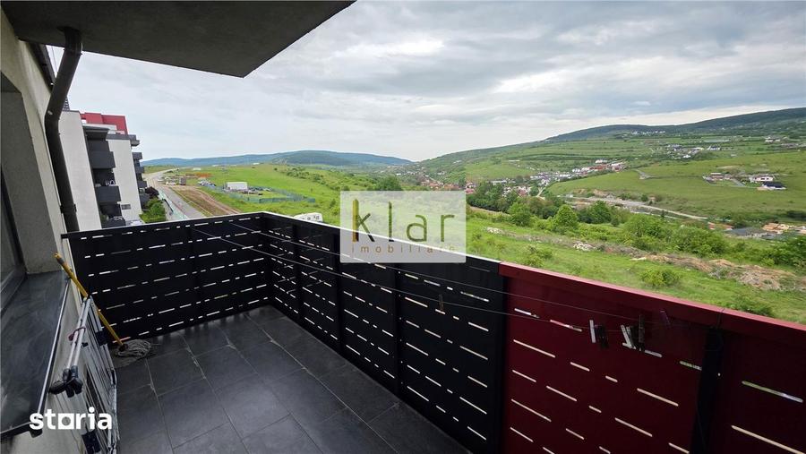 Apartament cu 3 camere semidecomandat, mobilat în Baciu