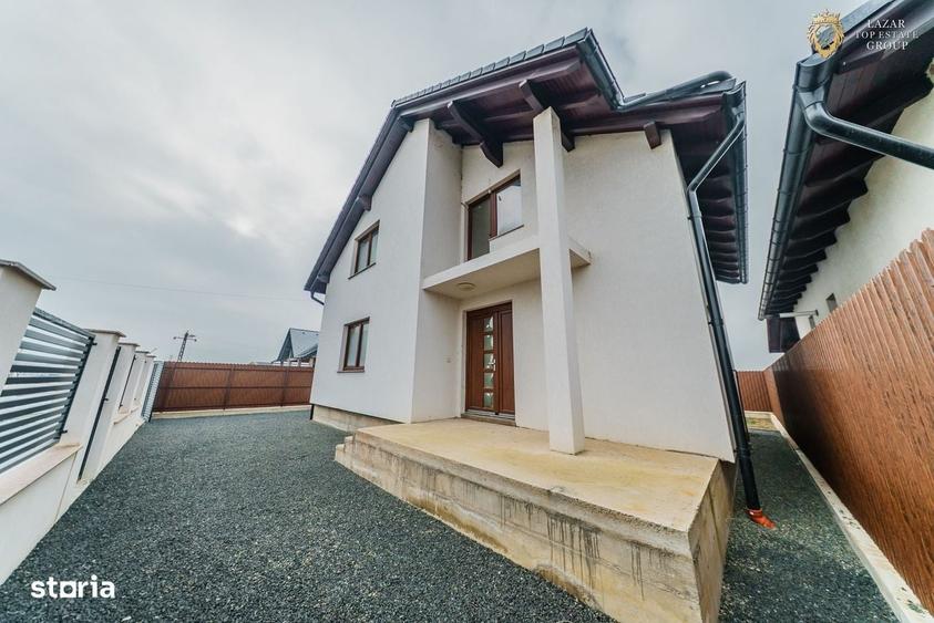 Casă cu 3 camere cu Teren 300 Mp în Livada