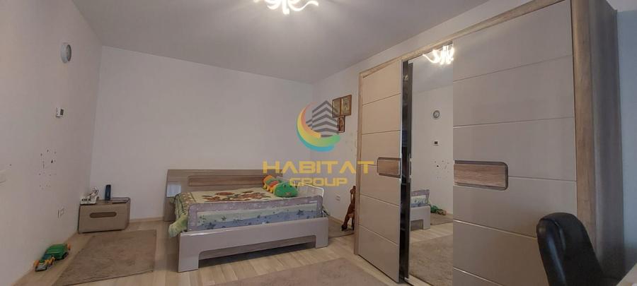 Duplex cu 5 camere cu Canalizare în Central