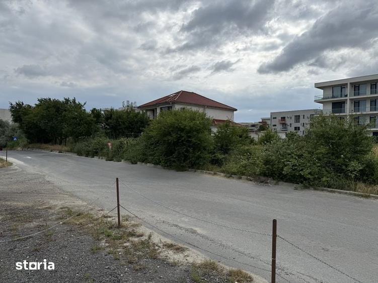 Teren de 700 mp, în Nord