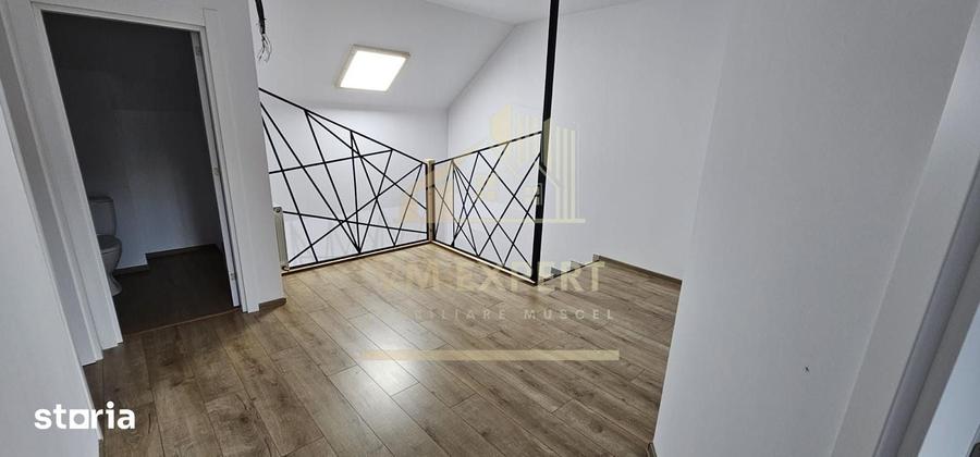 Casă cu 4 camere cu Teren 177 Mp în Rucăr