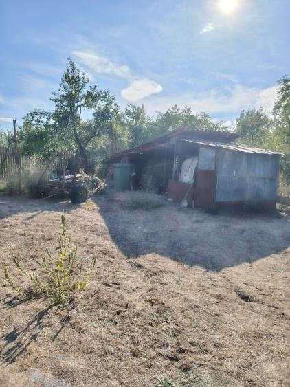 Casă individuală cu 4 camere cu Teren 1400 Mp în Tencănău
