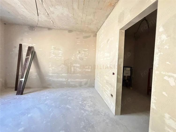 Casă cu Teren 750 Mp în Tăuții de Sus