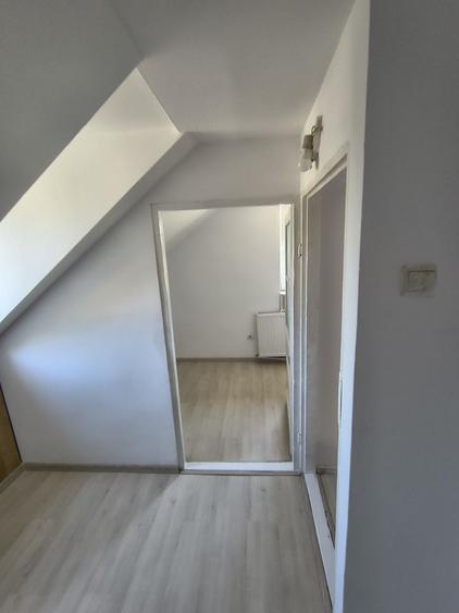 Casă cu 3 camere în Exterior Vest