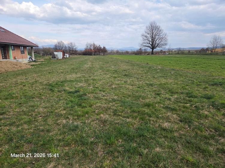 Teren de 2000 mp, în Coltău