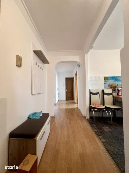 Apartament cu 4 camere decomandat în Freidorf
