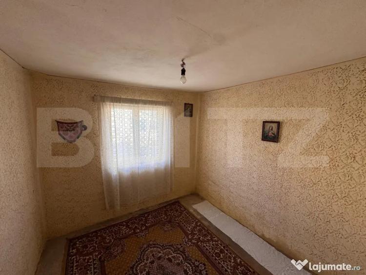 Casă cu 4 camere cu Teren 600 Mp în Central