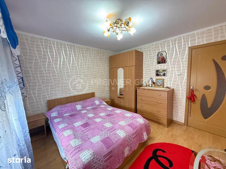 Apartament cu 2 camere decomandat în Gară