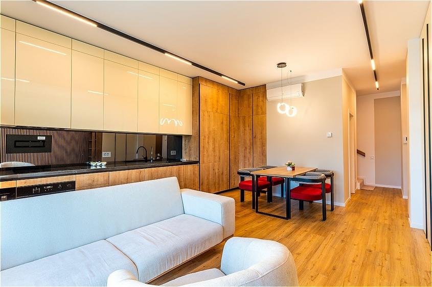 Apartament cu 3 camere decomandat, mobilat în Gheorgheni