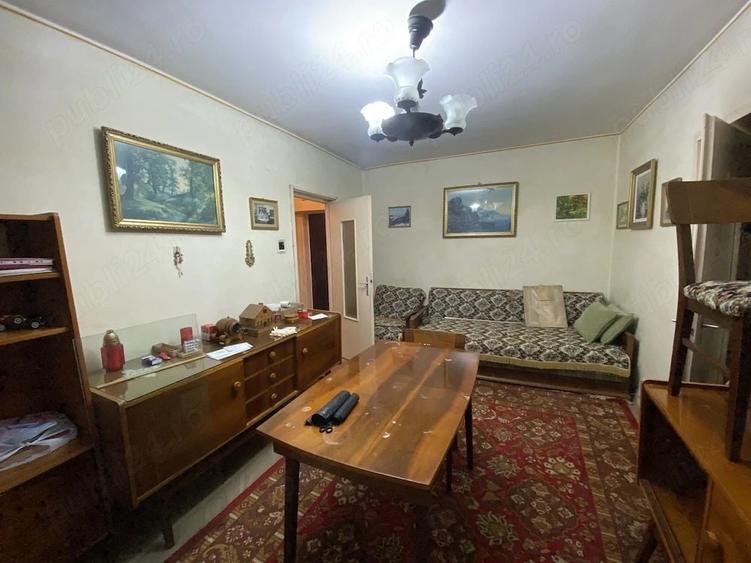 Apartament 2 camere de vânzare Constructorilor - 1