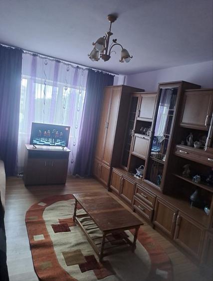 Inchiriez apartament 2 camere decomandat - 5