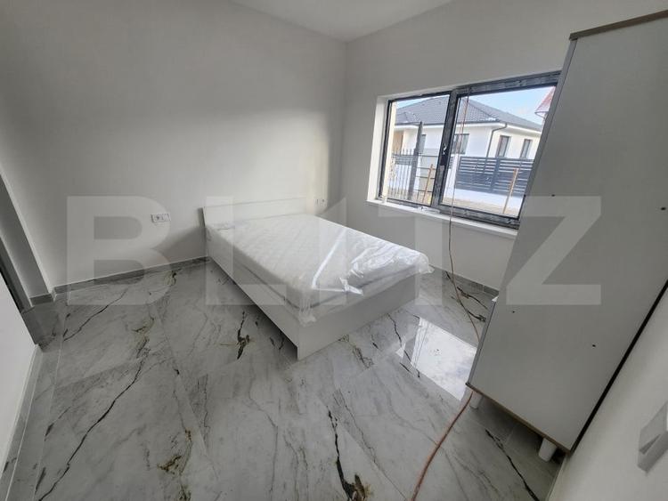 Casă individuală cu 3 camere cu Canalizare în Cetate