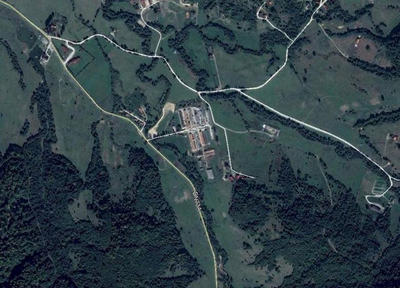Teren agricol intravilan de 59303 mp, în Cheile Râșnoavei