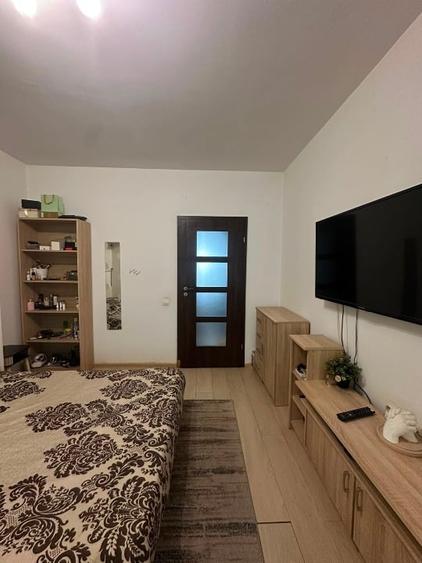 Garsonieră decomandată, mobilată în Central