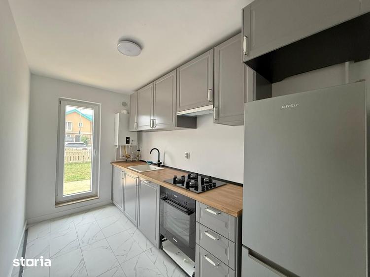 Apartament cu 3 camere decomandat în Ștefăneștii de Jos