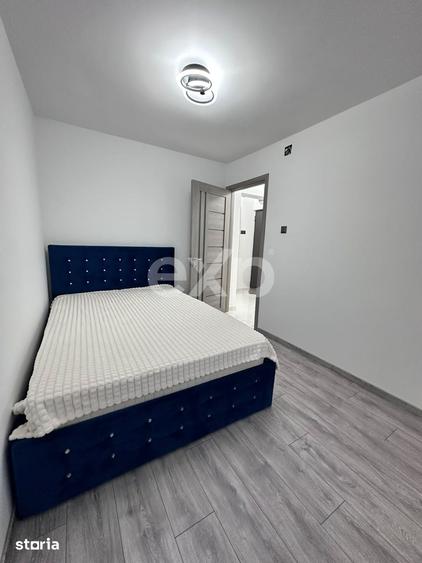 Apartament de vanzare 3 camere , Micro 8 ,et 1 - 11