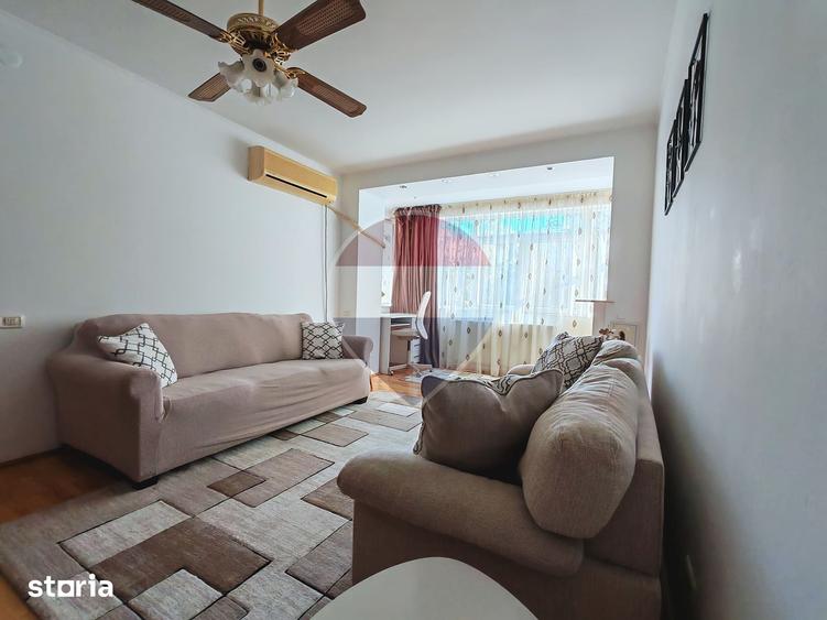 Apartament cu 3 camere în Tomis I