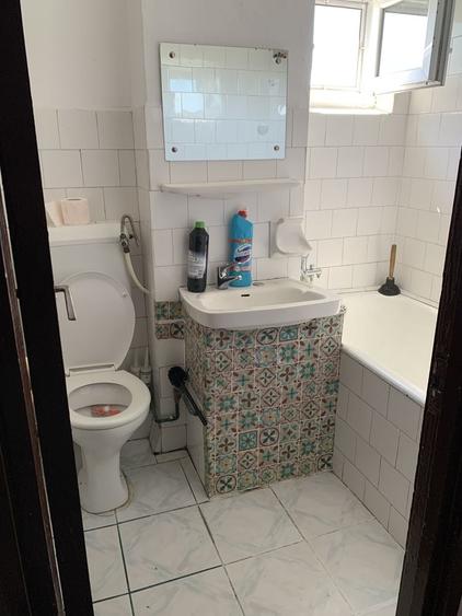 Inchiriez apartament 2 camere - 4