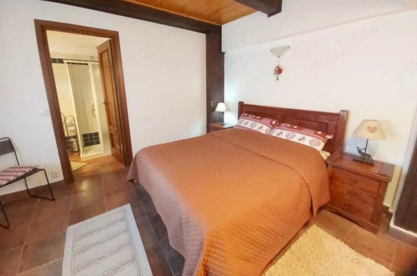 Casă cu 6 camere cu Teren 1905 Mp în Cheia