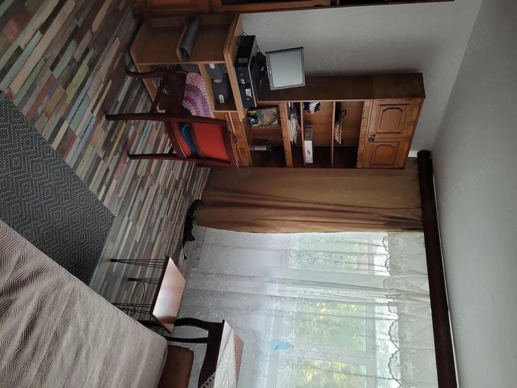 Apartament cu 3 camere semidecomandat în Ultracentral