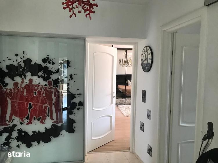 Apartament cu 2 camere în Centrul Civic