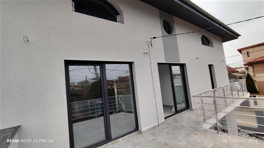 Casă cu 6 camere cu Teren 157 Mp în P-ța Mihai Viteazu