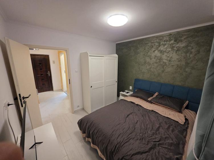 Apartament cu 2 camere decomandat, mobilat în Berceni