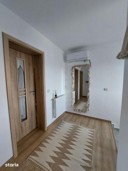 Casă cu 3 camere cu Teren 100 Mp în Miroslava