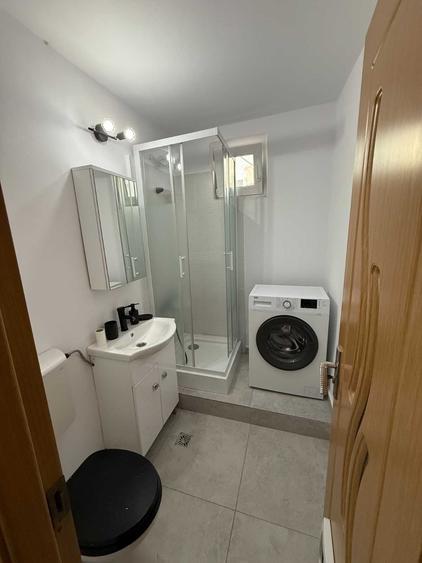 Apartament cu 2 camere decomandat în Exterior Vest