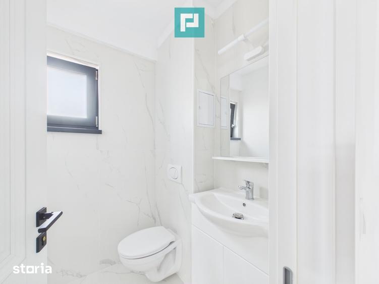 Apartament cu 5 camere semidecomandat în Central