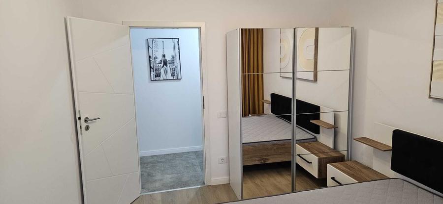 Apartament cu 2 camere decomandat în Central