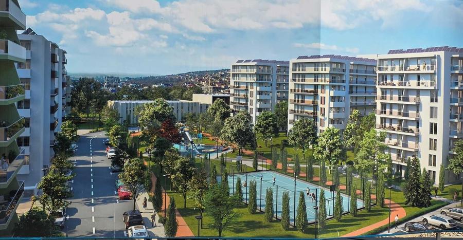 Apartament cu 3 camere decomandat în Central
