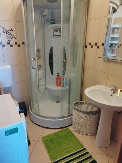 Apartament cu 2 camere decomandat în UTA