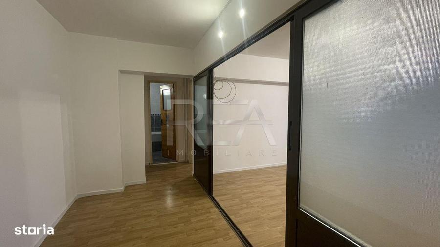 Apartament cu 2 camere semidecomandat în Titan — fotografia 3