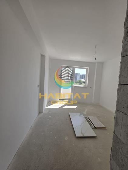 Apartament cu 3 camere decomandat în Berceni