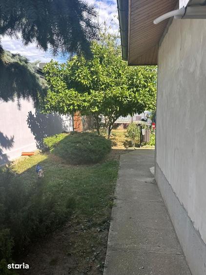 Casă cu 4 camere cu Teren 1000 Mp în Buturugeni