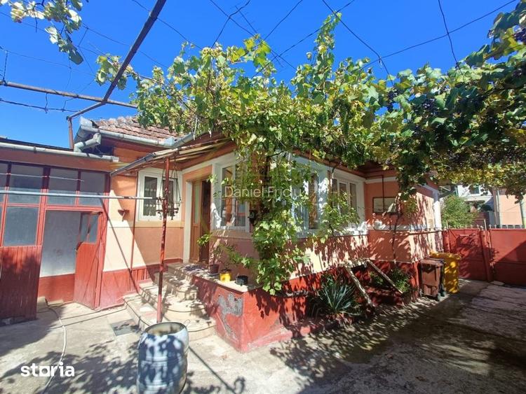 Casa de vanzare Reghin zona semicentrala