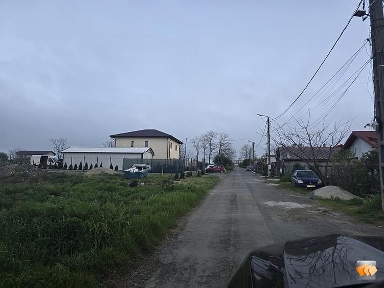 Teren Construcții intravilan de 900 mp, în Tuzla